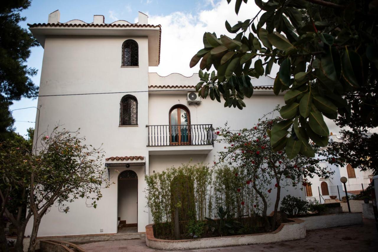 Casa Vacanze Baia Di Guidaloca Villa Castellammare del Golfo Buitenkant foto