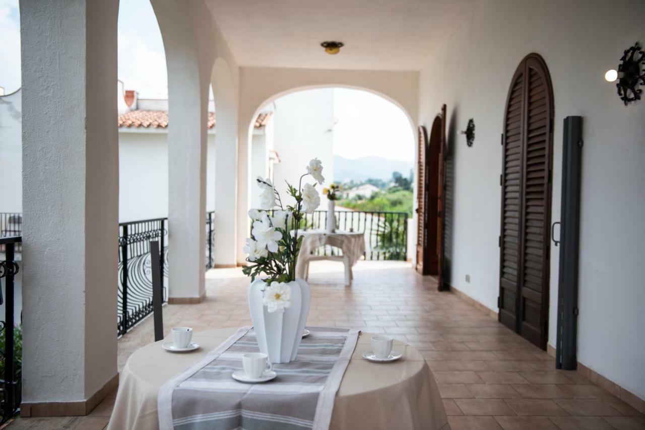 Casa Vacanze Baia Di Guidaloca Villa Castellammare del Golfo Buitenkant foto