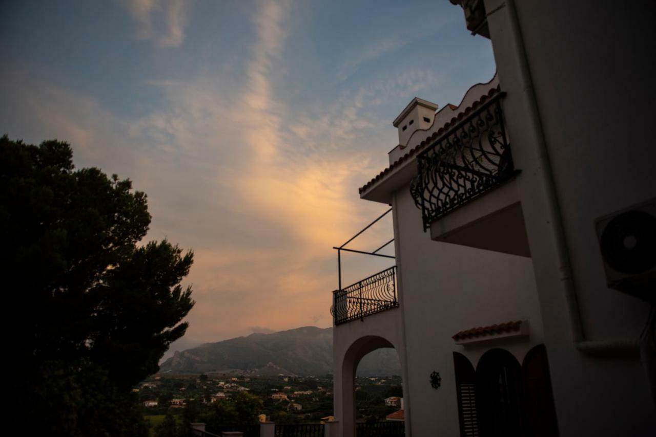 Casa Vacanze Baia Di Guidaloca Villa Castellammare del Golfo Buitenkant foto